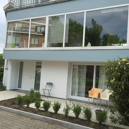 Guesthouse Poppies, Free Parking, No Bikes Inside-3